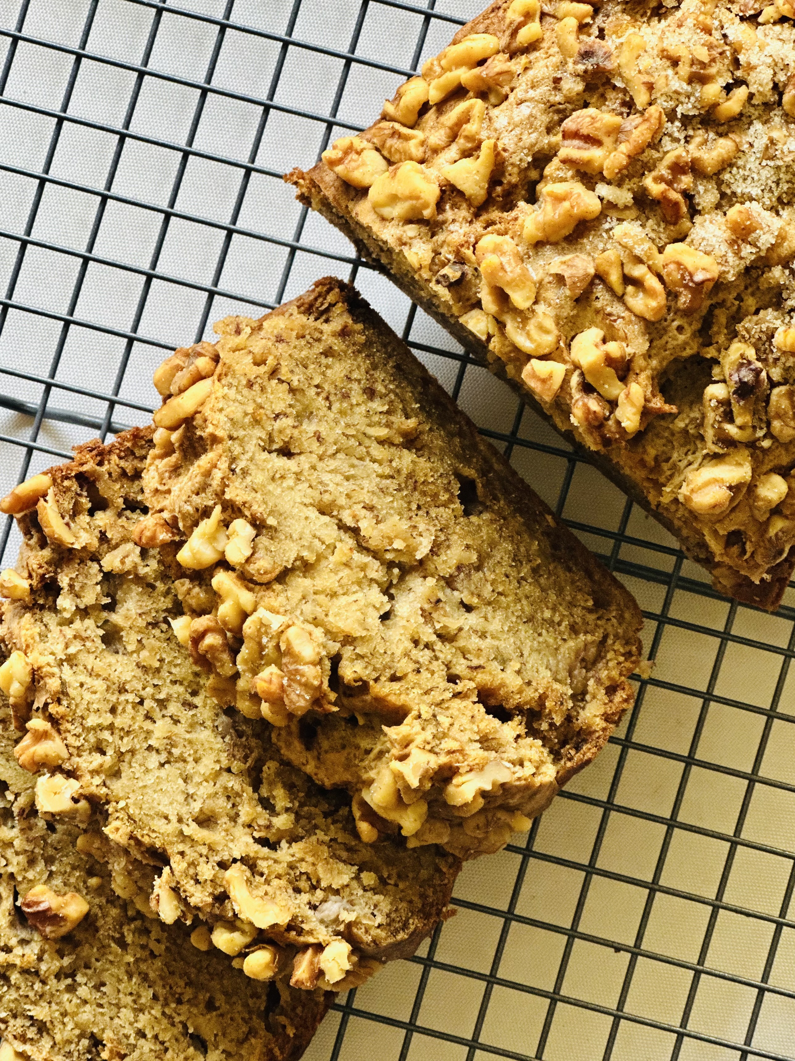 Slices of banana bread on a wire rack